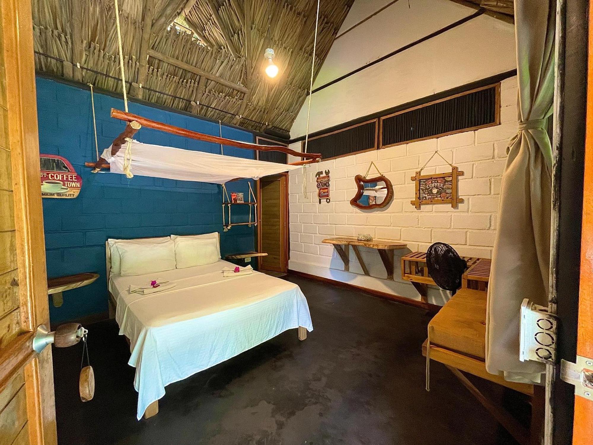 Bikini Hotel & Pool Palomino Zewnętrze zdjęcie